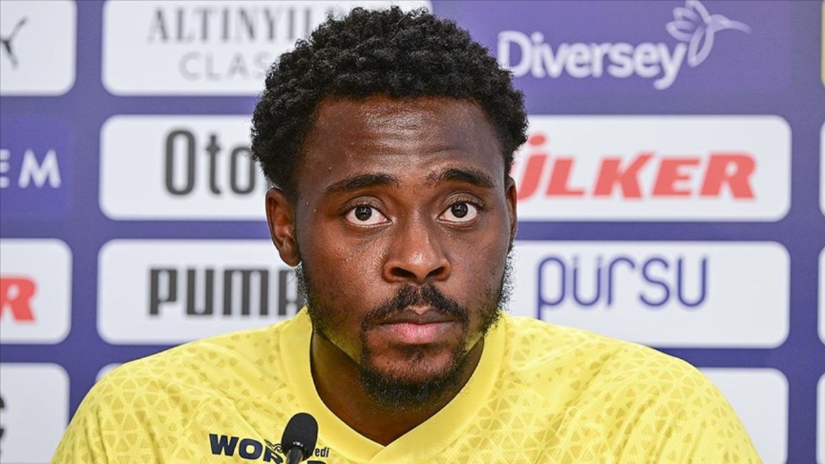 Osayi Samuel, kaybolan saatinin peşinde